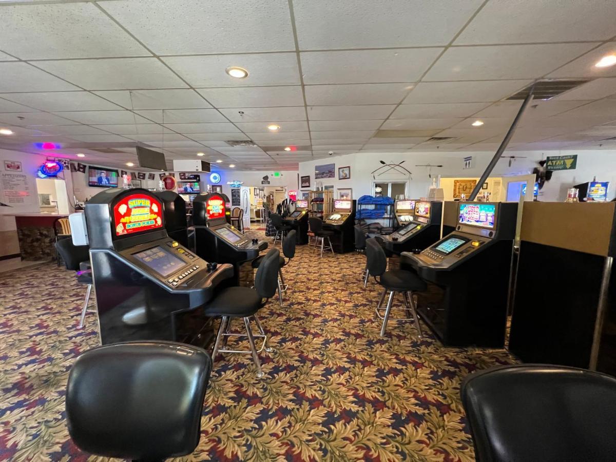 Border Inn Casino Baker Екстер'єр фото