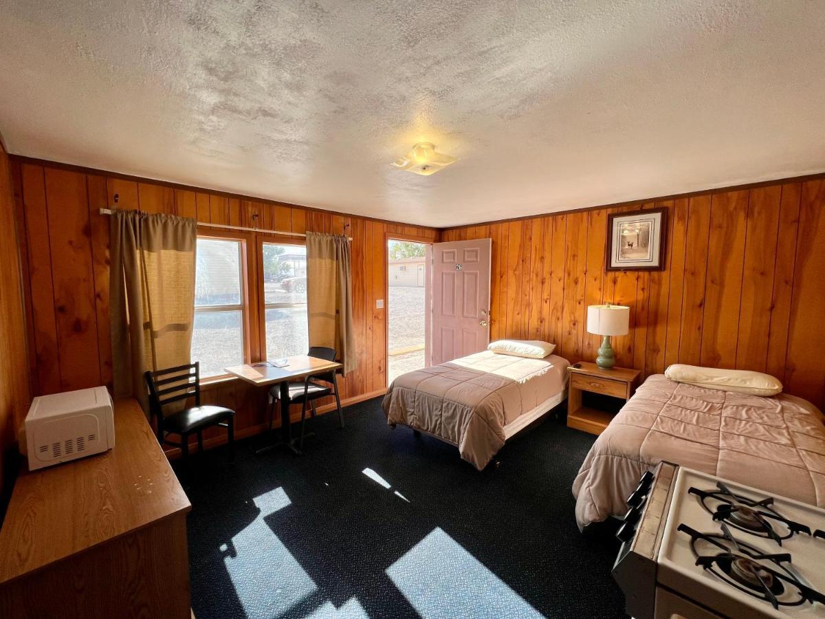 Border Inn Casino Baker Екстер'єр фото