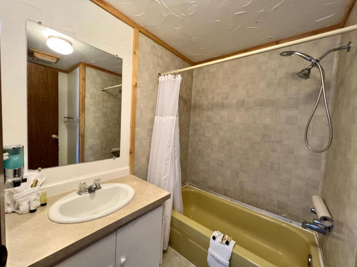 Border Inn Casino Baker Екстер'єр фото